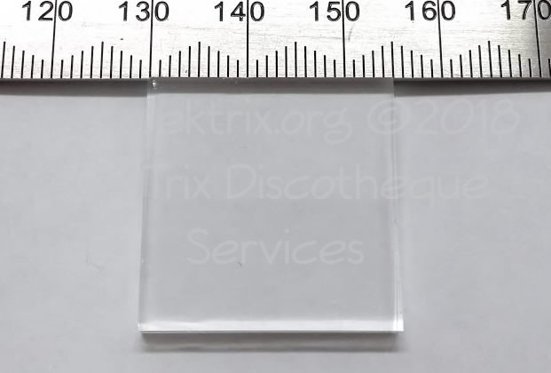 LEK0061 - Pyrex Heat Filter Glass 25x25mm